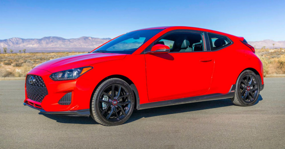 The New Hyundai Veloster Turbo Packs a Memorable Drive