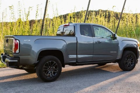 midsize-gmc-canyon-brings-comfort-quality