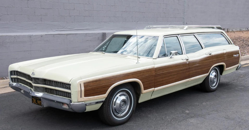 1969 Ford Aurora II Country Squire